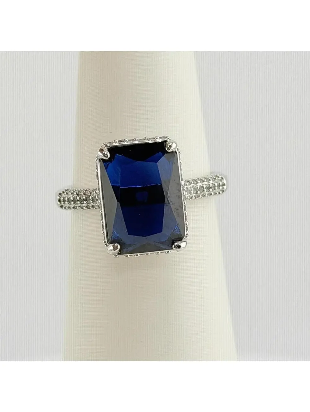 Bomb Party Sz 10 “Cocktails Anyone?” Lab Created Sapphire on Rhodium RG33744